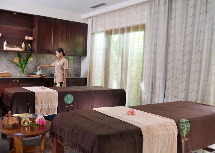 Курортный комплекс Batu Karang & 4*