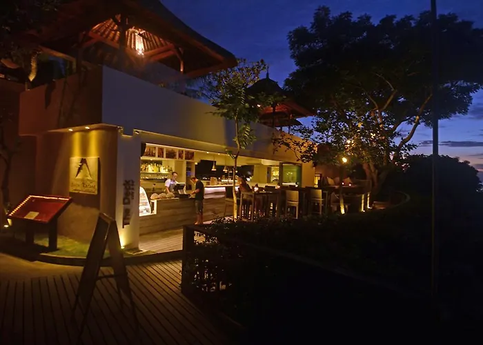 Batu Karang & Курортный комплекс 4*