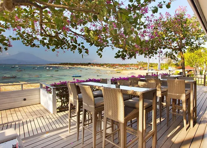 Курортный комплекс Batu Karang & 4*
